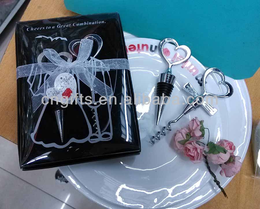 Wedding Party Gifts for Couple, View wedding gifts for young couples ...