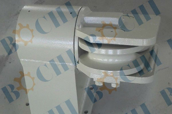 Universal Fairleader