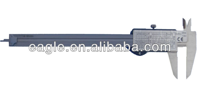 Splash-proof digital calipers