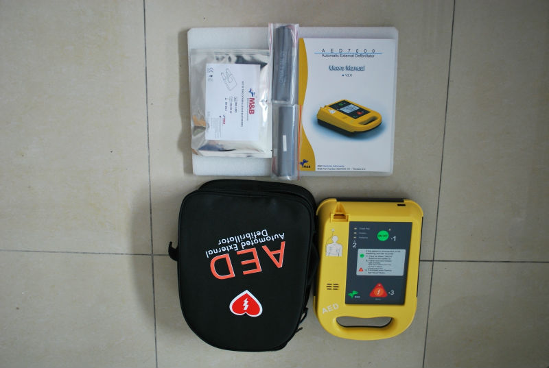 Automated External Defibrillator Aed7000 With Ce,Iso Buy Aed,Portable