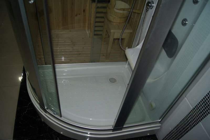 Enjoyable Wet steam Room Combined with Sauna Room Pyramid-F