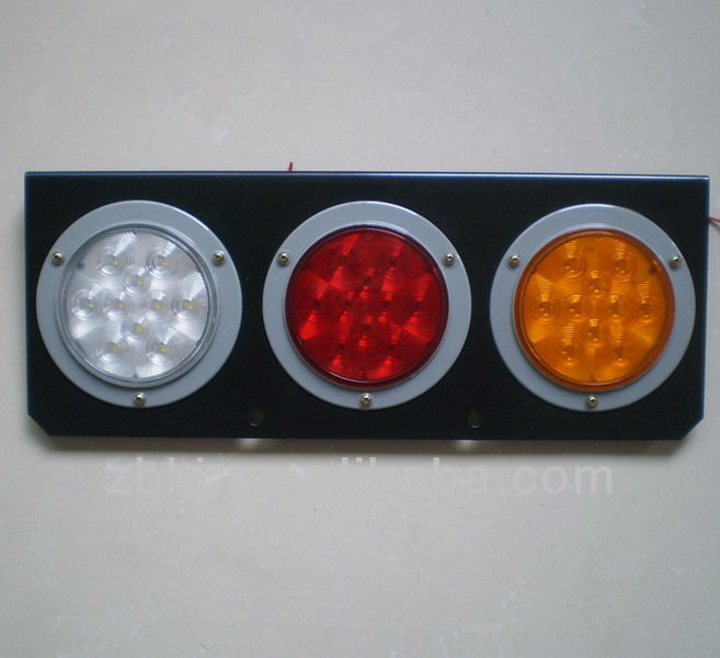 4 Inch Round 3 Hole Led Tail Light With Bracket