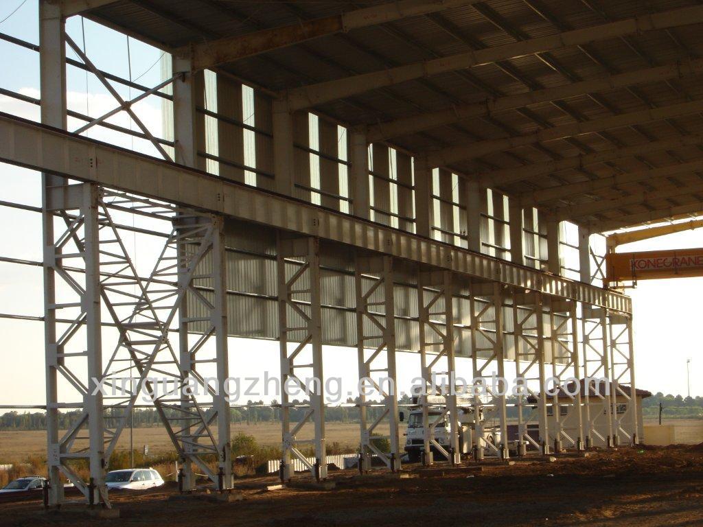 2014 warehouse metallic roof structure