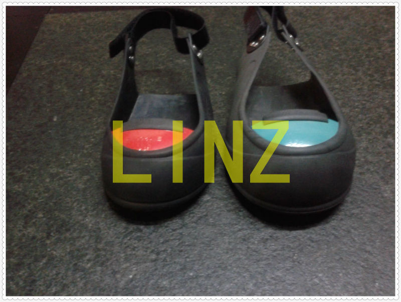 The New Design of Shoe Rubber Covers with Aluminum toe cap