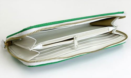 (XHF-WALLET-029) folding pvc zipper wallet