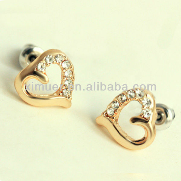 gold small ear tops designs