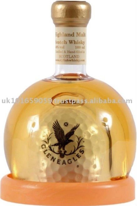 200 ml Stylish Single Malt Whisky with Golf Club Decanter