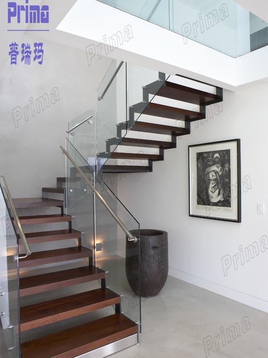 Steel Stair Glass Railing Wooden Stair Case With 2 Landing 