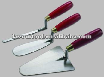 Notched trowel