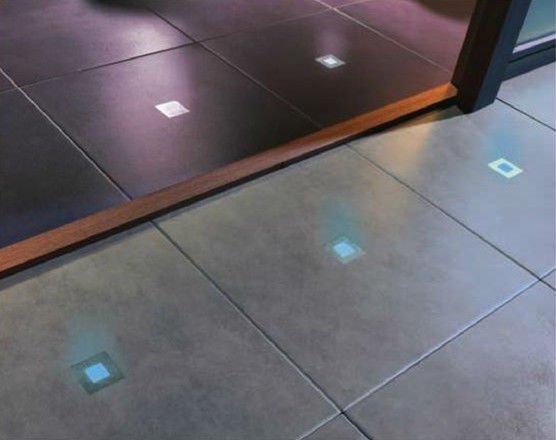 floor mounted up lights