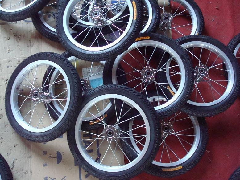 12x1.75 bike wheel for child