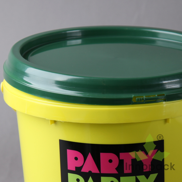 5l Coloured Plastic Cookie Container With Lid Buy