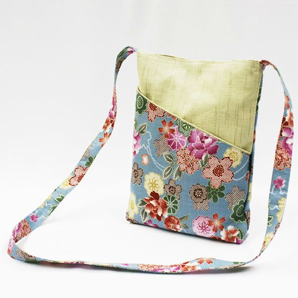 Anese Cotton Shoulder Bag With Kimono Fabric Anese Cotton Shoulder Bag With Kimono Fabric