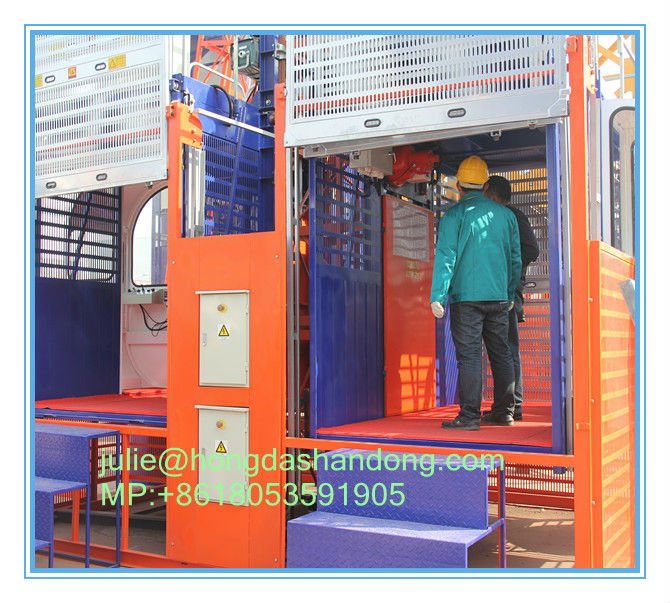 Shandong Hongda 2t Construction Elevator Lift Hosit SC200 / 200