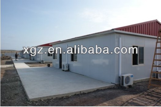 Low cost easy assemble prefab house living quarters for staff and workers